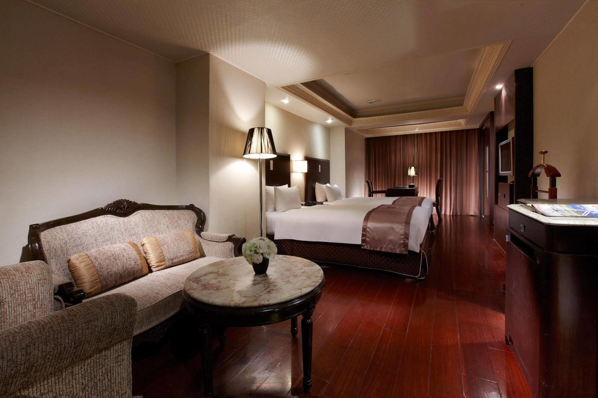 Taipei Charming City Hotel Esterno foto