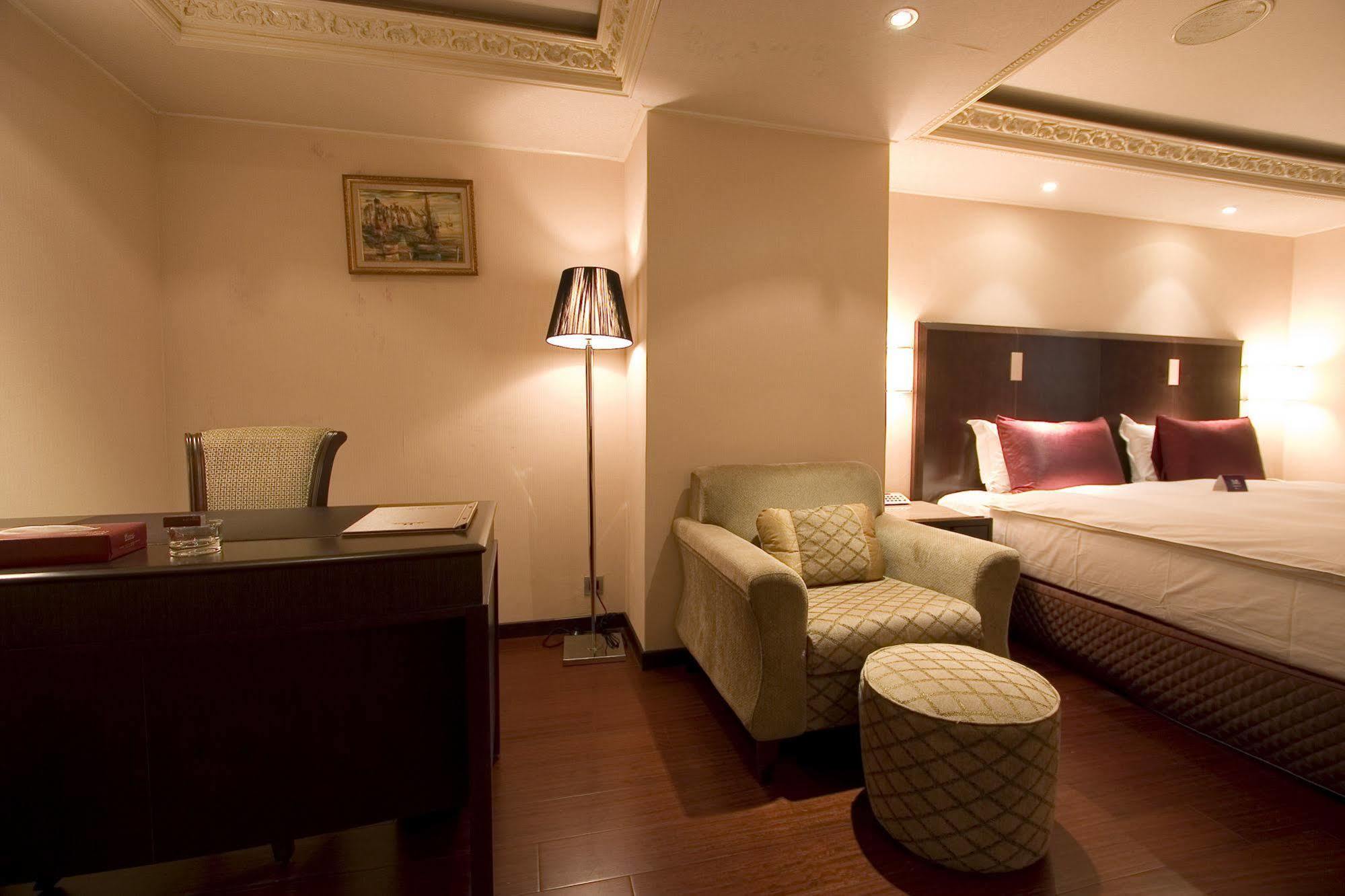 Taipei Charming City Hotel Esterno foto